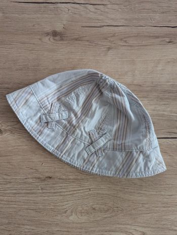 Chapeau bébé