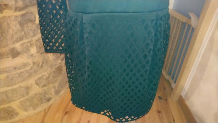 Superbe robe très originale Kookai taille M soit 38/40 - photo numéro 7