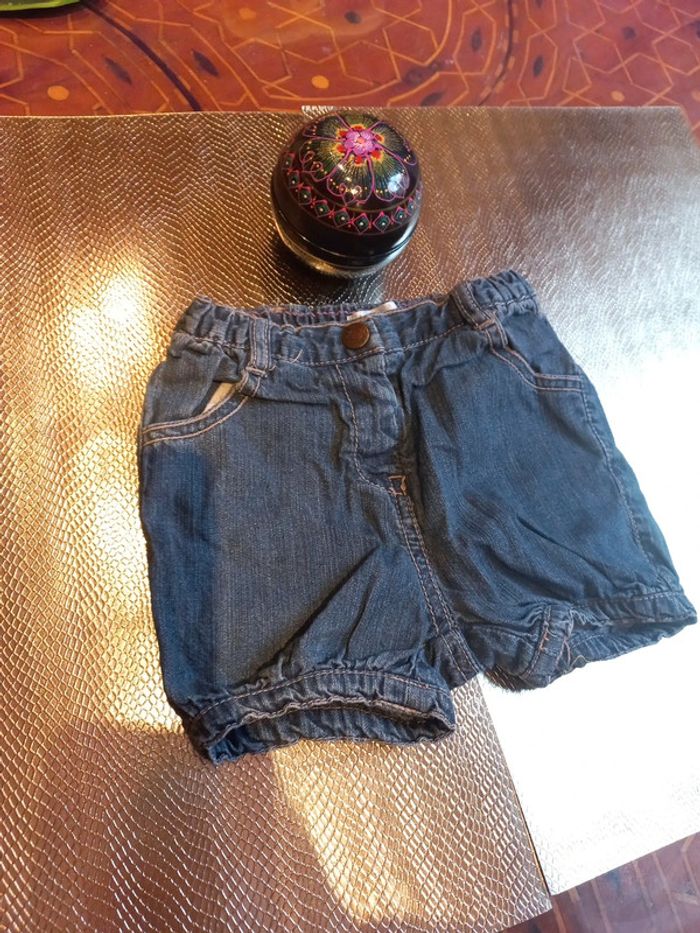 Short jean 12 mois - photo numéro 2
