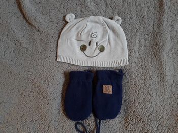 Lot moufles et bonnet