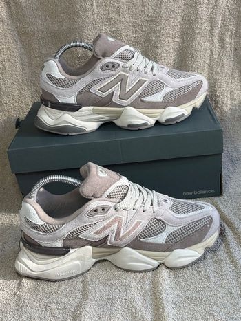 Basket New balance 9060 taille 39 