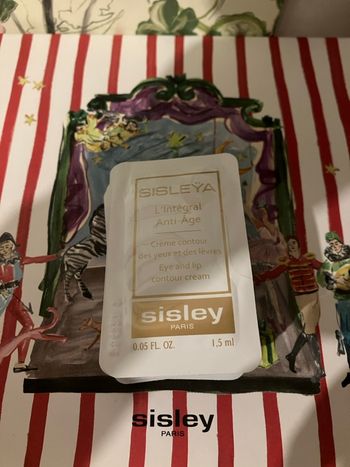 Sisleya l’intégrale anti-âge, crème, contour des yeux et des lèvres