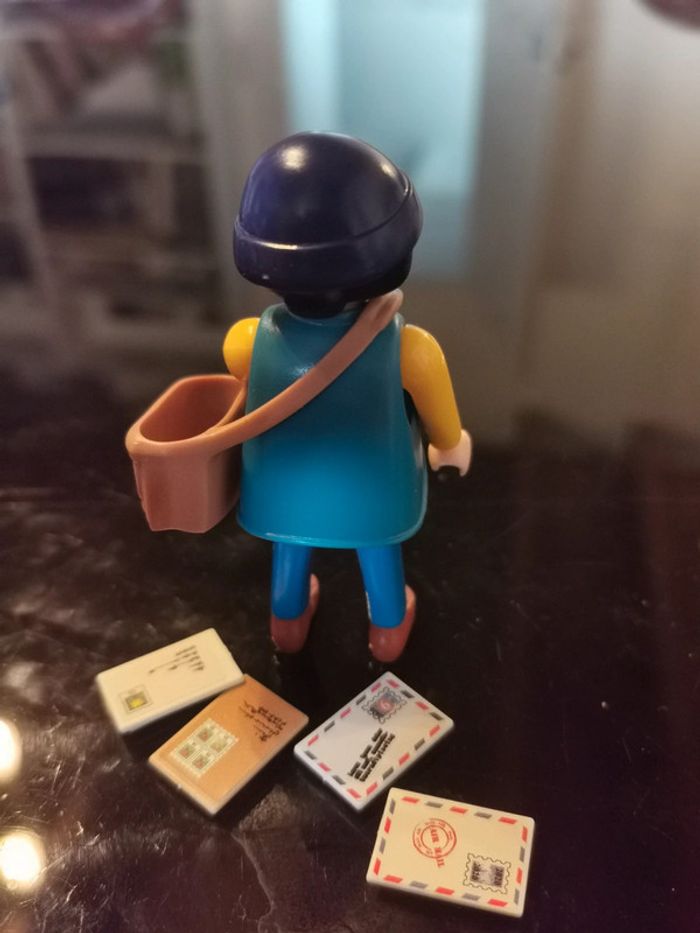 Playmobil postière - photo numéro 2