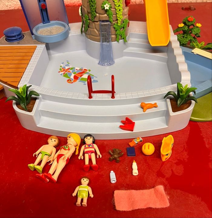 Piscine toboggan playmobil - photo numéro 4