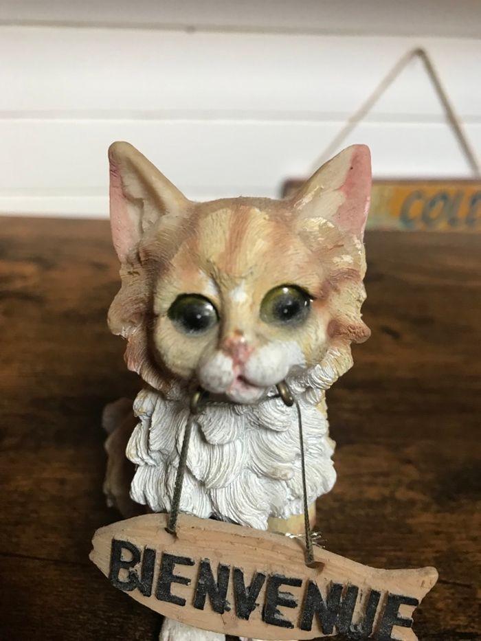 Figurine Petit chat en résine bienvenue - photo numéro 4