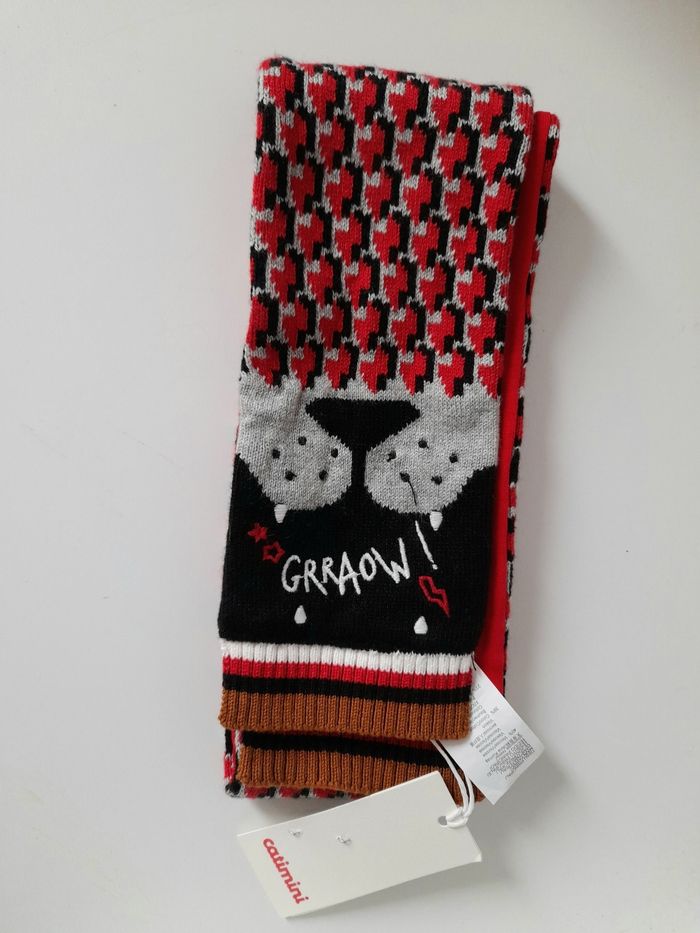 Echarpe  Catimini Neuve