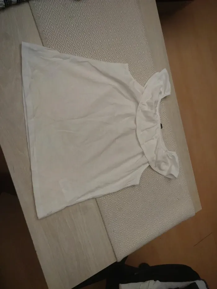 Haut épaule dénudée volante Okaïdi 10 ans