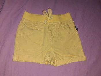 Bermuda neuf 18mois
