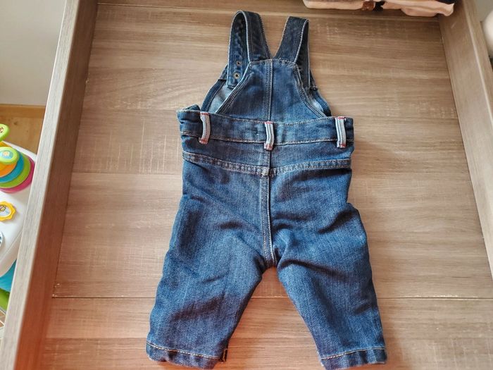 Ensemble salopette en jean et tee shirt, bébé garçon 6 mois - photo numéro 3