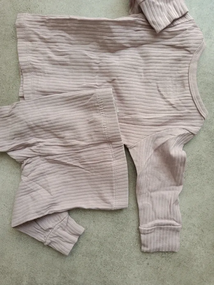 Ensemble H&M rose violet lilas 56cm - photo numéro 4