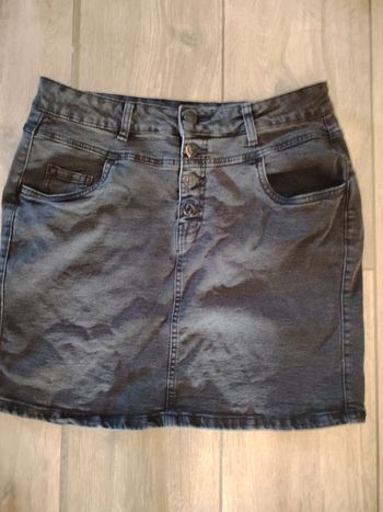 Jupe en jean noir gris