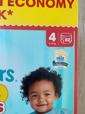 Couche Pampers premium protection pants