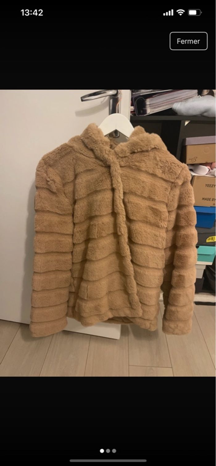 Manteau fausse fourrure - photo numéro 2