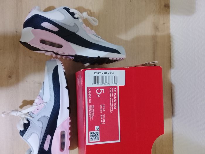 Nike Air Max 90 taille 37.5 - photo numéro 9