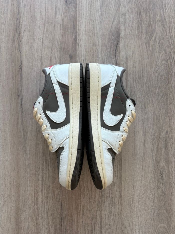 Jordan 1 low Travis Scott - photo numéro 3