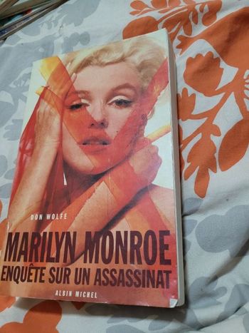 Marilyn Monroe enquete sur un assassinat