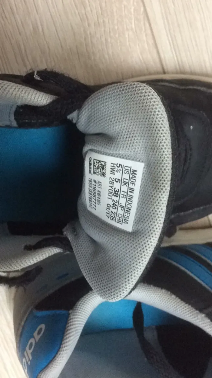 Baskets adidas pointure 38 - photo numéro 3