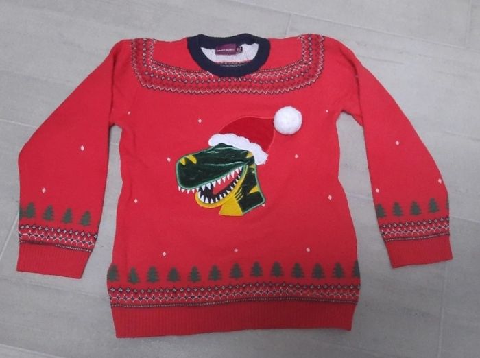 pull de Noël dinosaure