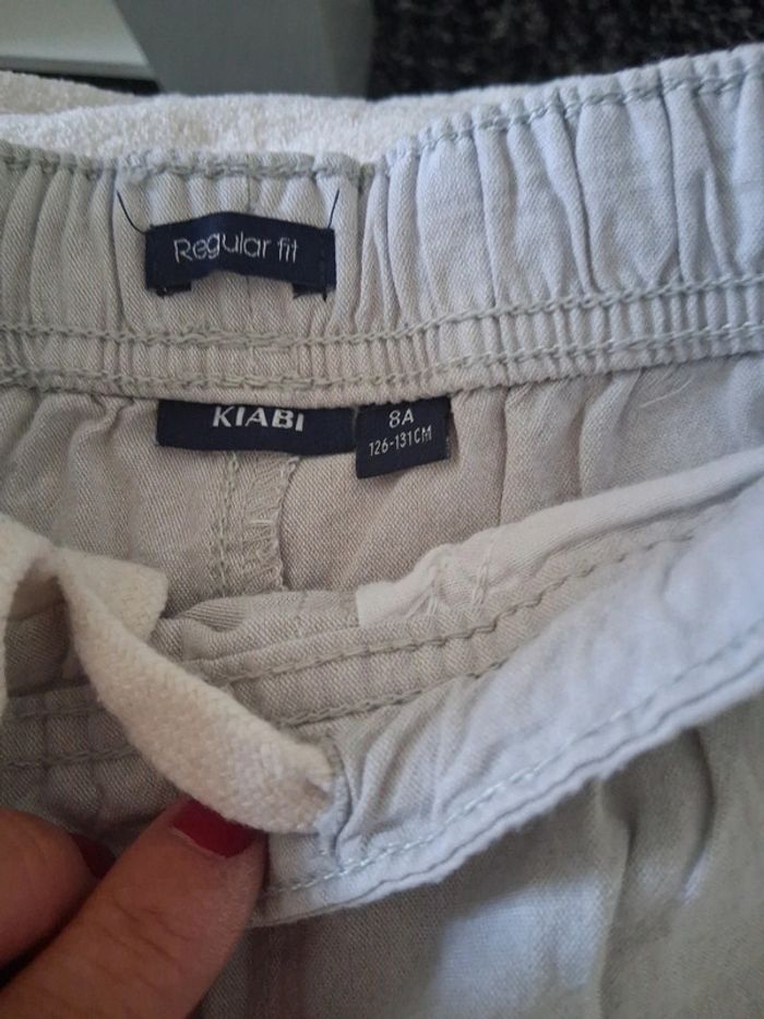 Pantalon beige regular fit kiabi taille 8ans - photo numéro 2