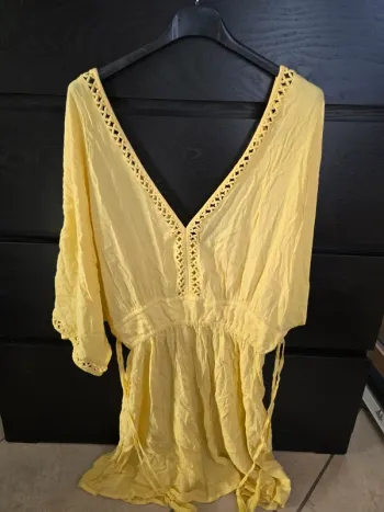 boléro jaune Primark