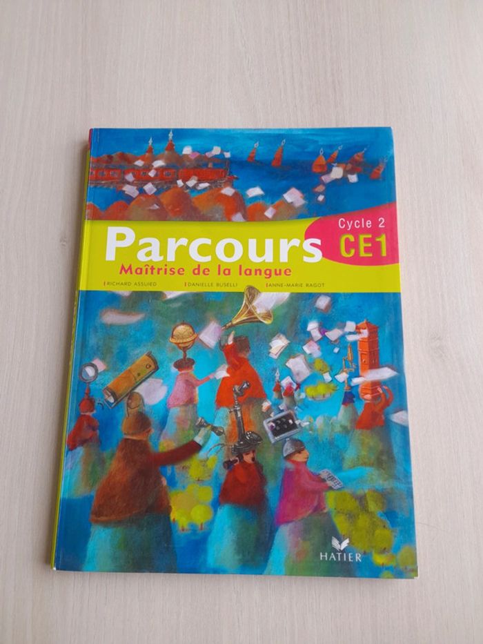 Livre Parcours Maîtrise de la langue CE1