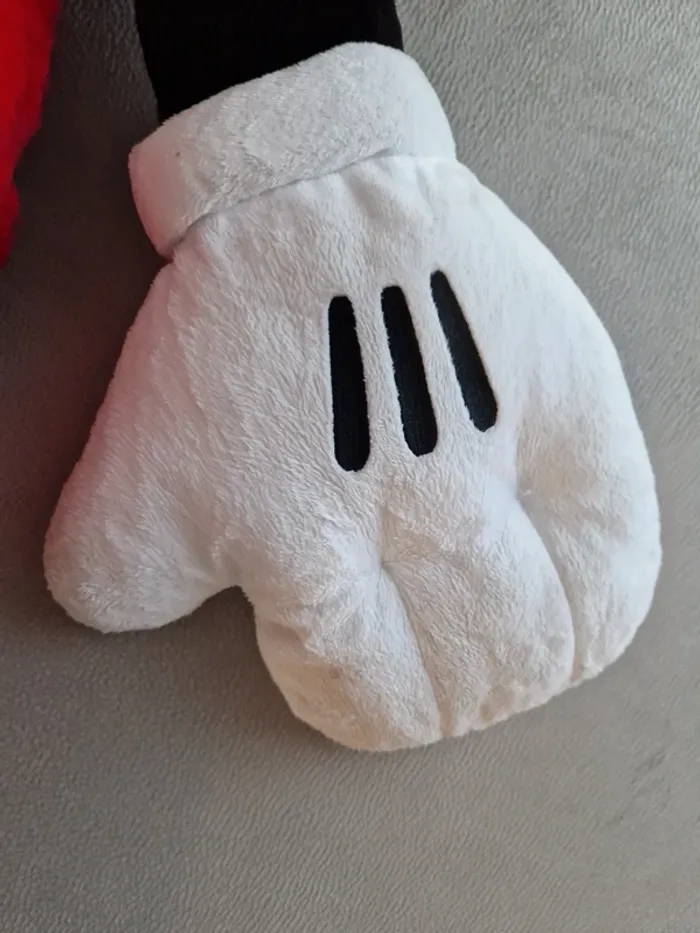Peluche Mickey géante 100 cm Disneystore - photo numéro 5
