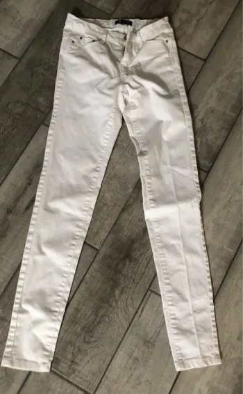 Skinny blanc Jennyfer TBE Taille 32