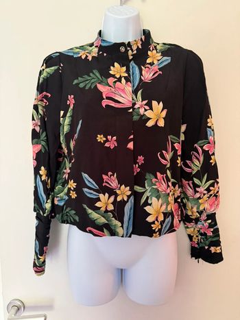 Veste légère fleurie Zara