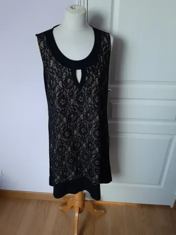 Robe.