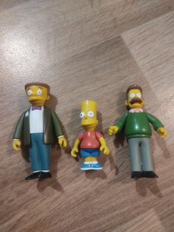 Lot 3 figurines Les Simpsons 