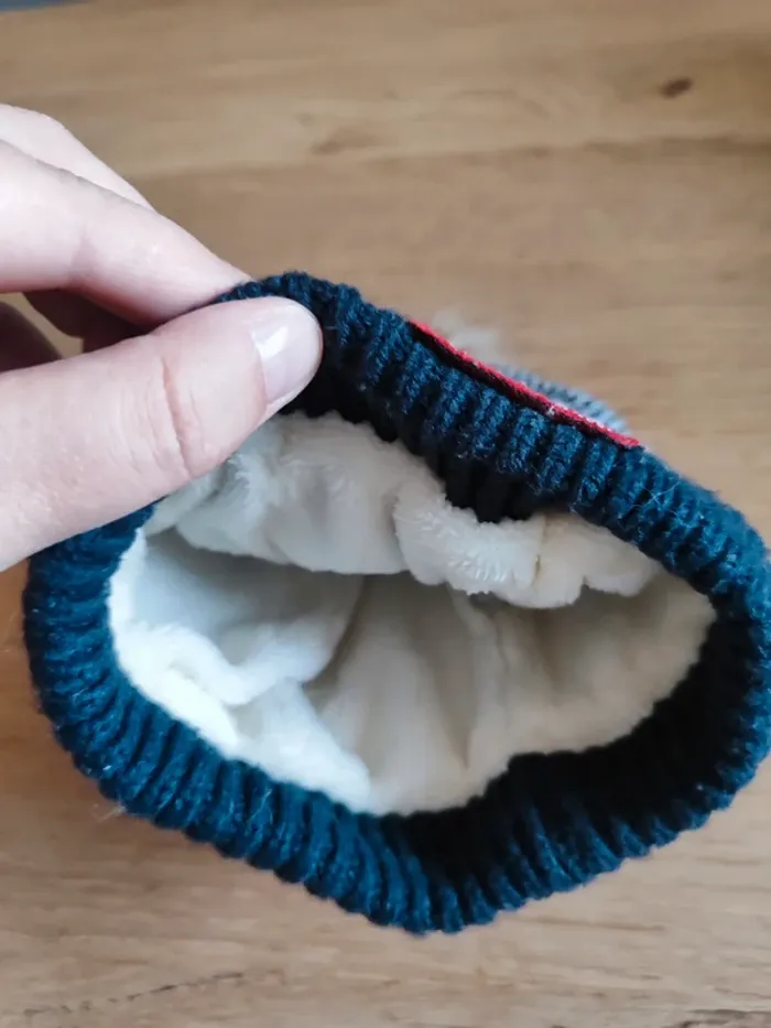 Bonnet - photo numéro 2