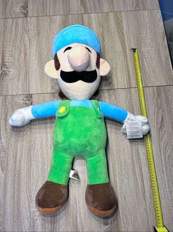 Peluche géante Nintendo Luigi – 65 cm