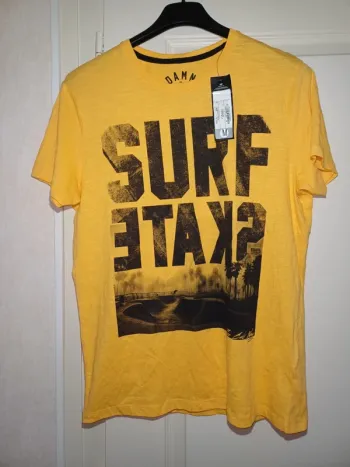 T-shirt Beach