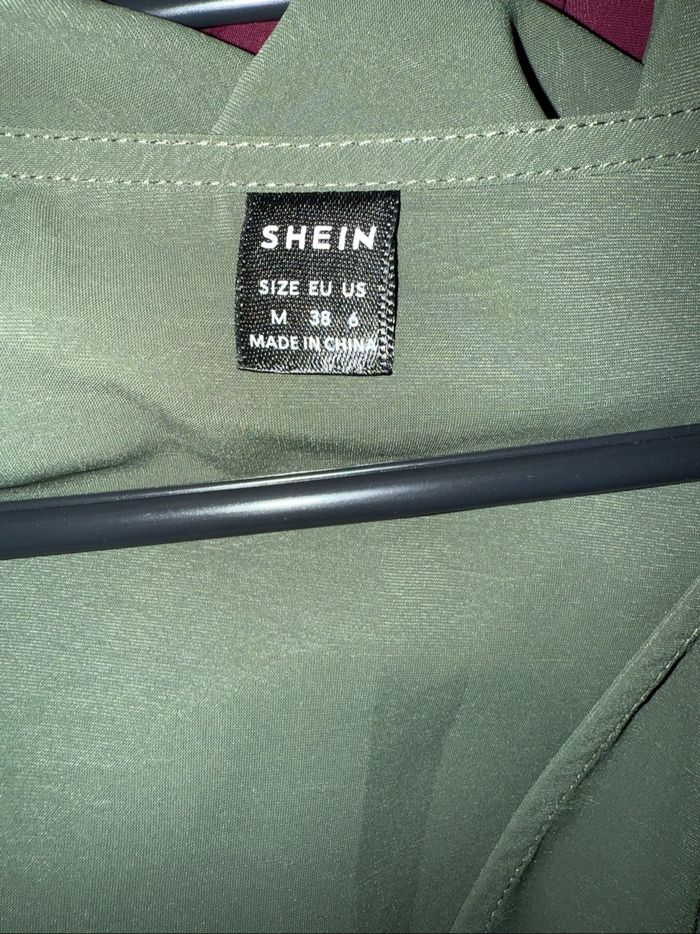 Robe longue kaki col V - Neuve jamais portée - photo numéro 3