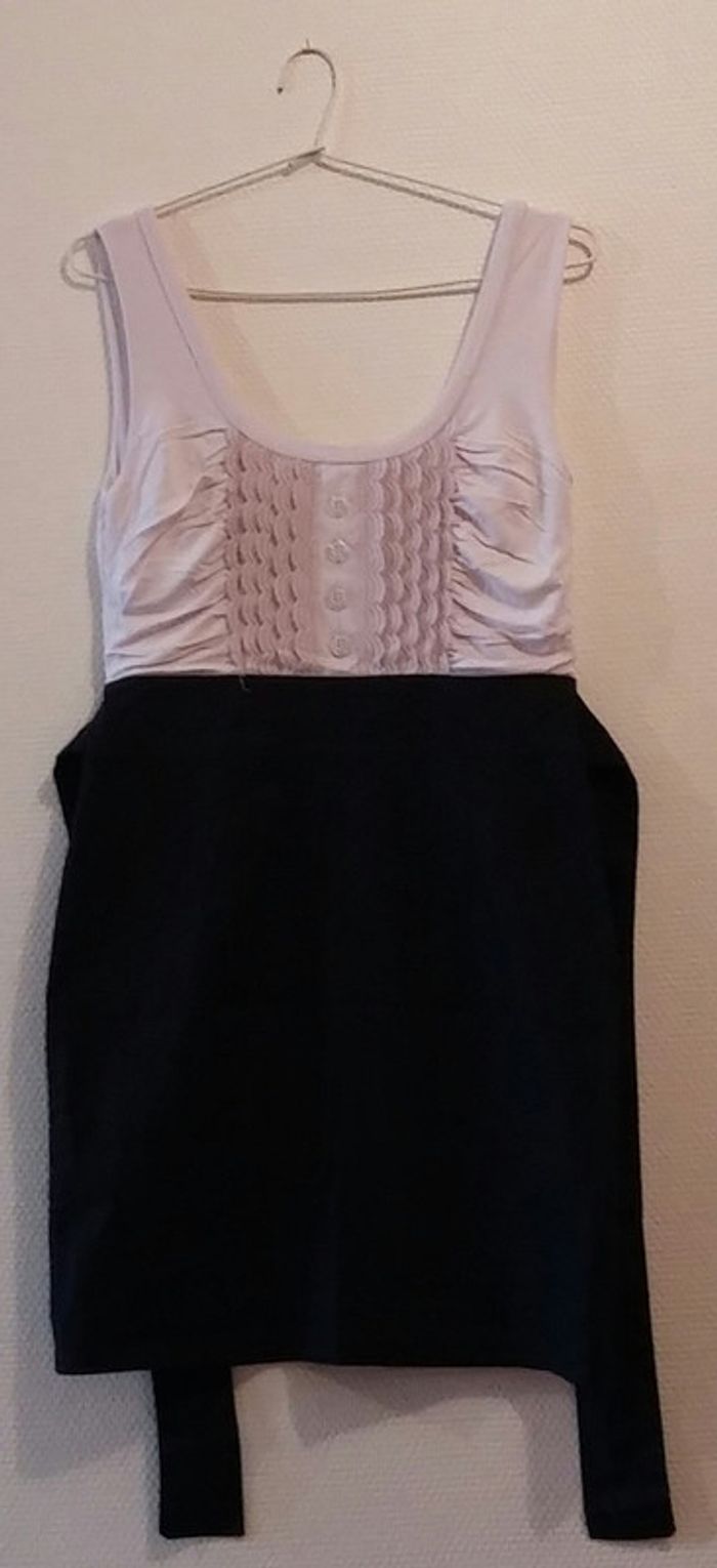 Robe Noire et beige - photo numéro 4