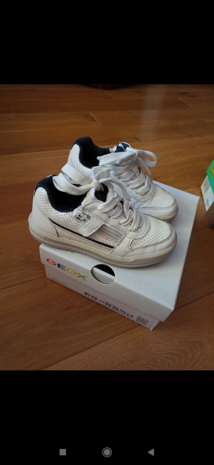 Basket Geox - taille 27 - photo numéro 2
