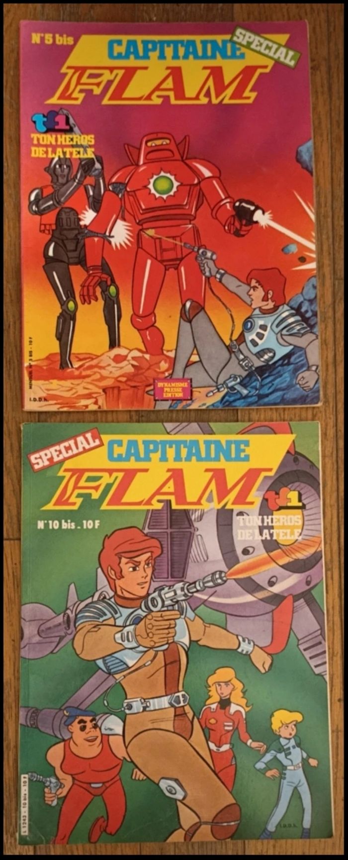 Lot de 2 anciens livres Capitaine Flam N° spécial : 5 bis et 10 bis 1981 vintage