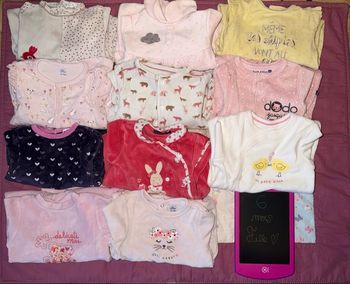 Lot de 12pyjamad polaires, ouverture devant et derrière - T6mois - marques diverses