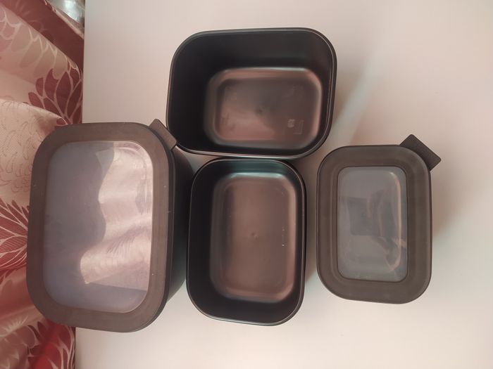 Lot de 4 contenants alimentaires (boîtes de conservation) en très bon état de la marque MEPAL - photo numéro 2