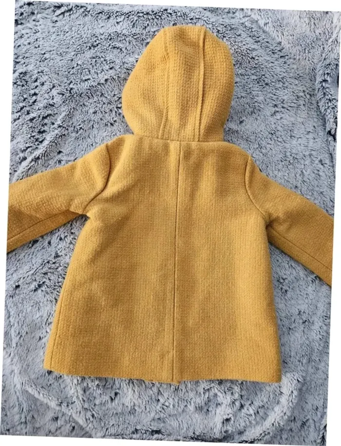 Manteau moutarde - photo numéro 3