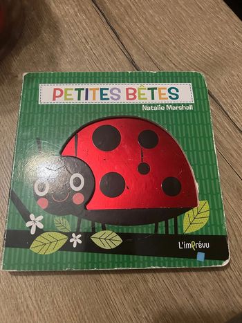 Livre à touché petites bêtes