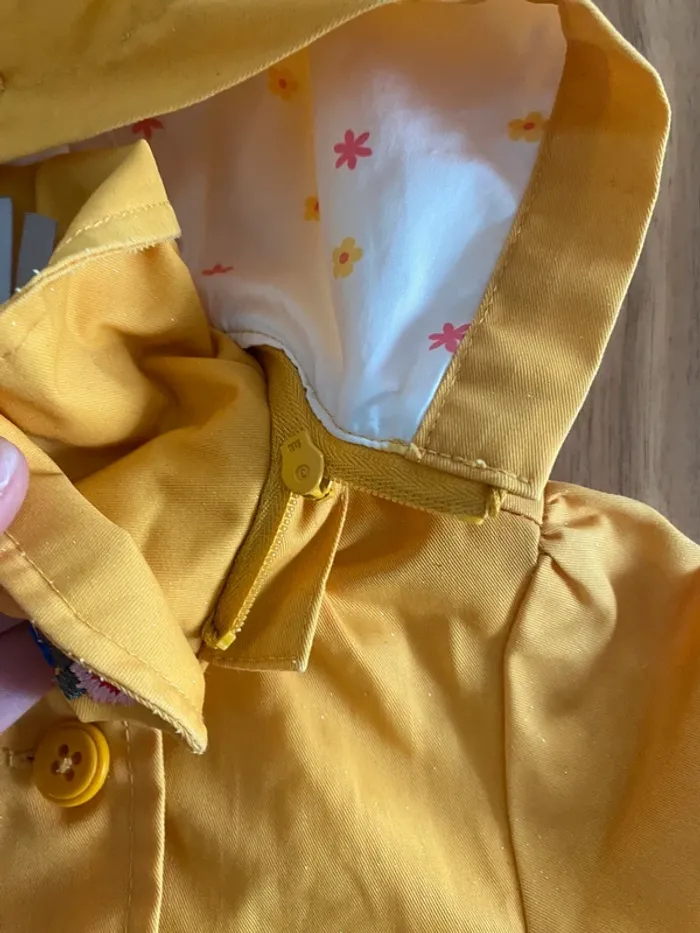 Veste orchestra jaune pailleté et broderie fleur - photo numéro 7