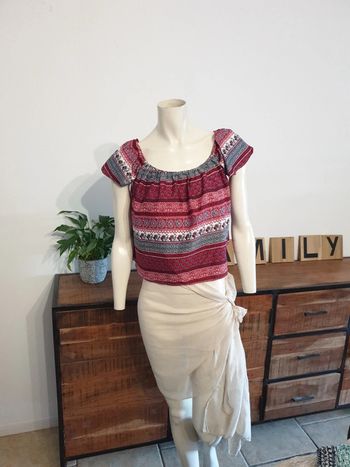 Haut jennyfer taille S