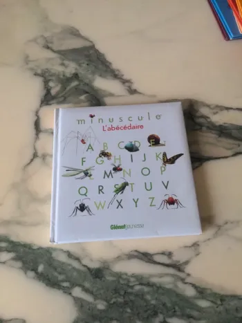 Minuscule L'abécédaire