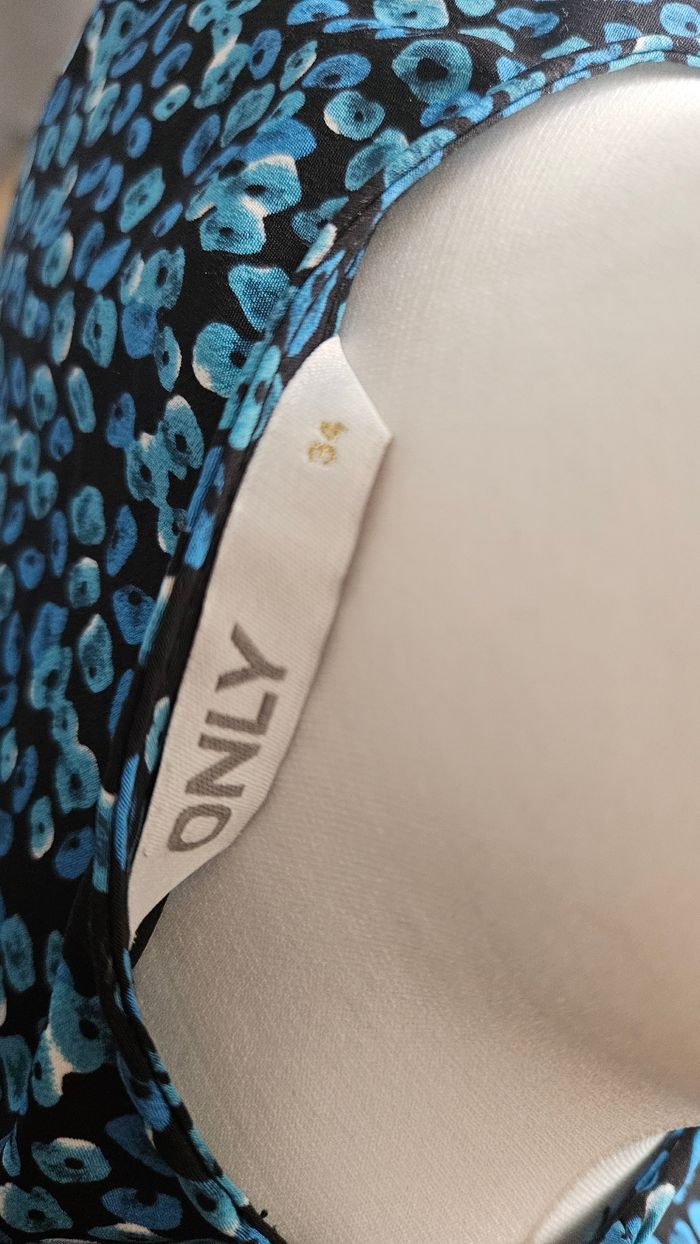 Blouse, taille 34, Only - photo numéro 3