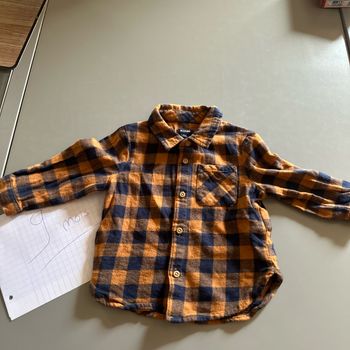 Chemise taille 9 mois