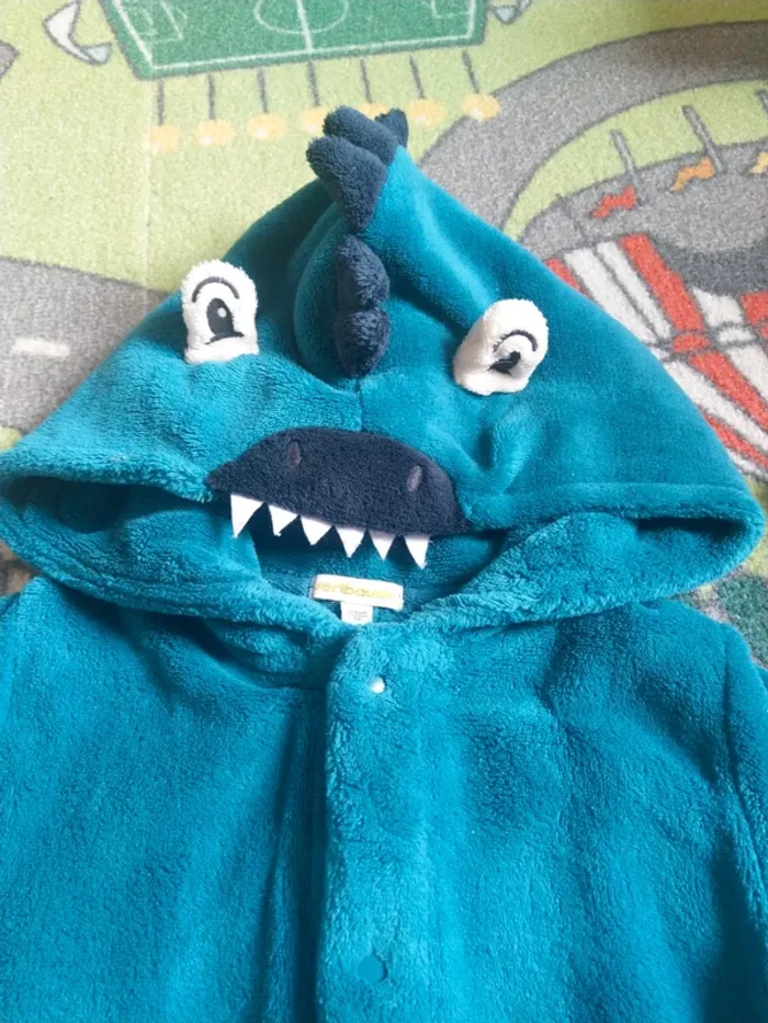 Robe de chambre/peignoir Vertbaudet dragon taille 5 ans / 110cm - photo numéro 2