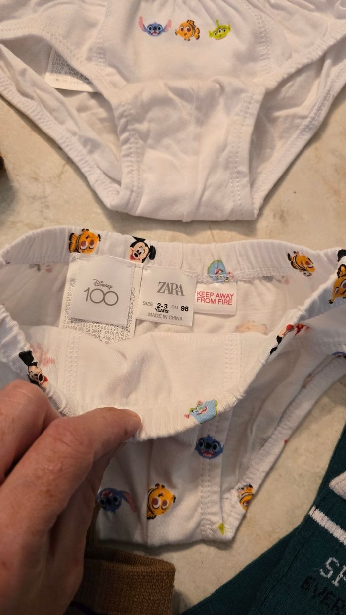 😍🤩 superbe lot maillots de corps, slips, socquettes, chaussettes  3 ans garçon 🤩😍 - photo numéro 4