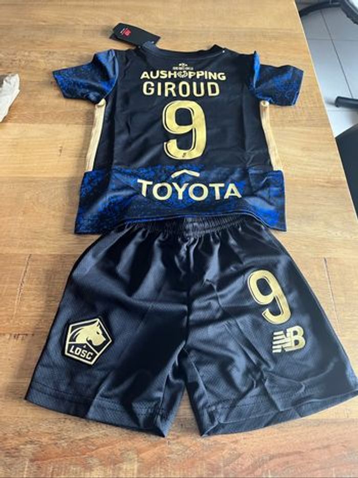 Ensemble  de foot losc 3 eme enfant - photo numéro 5