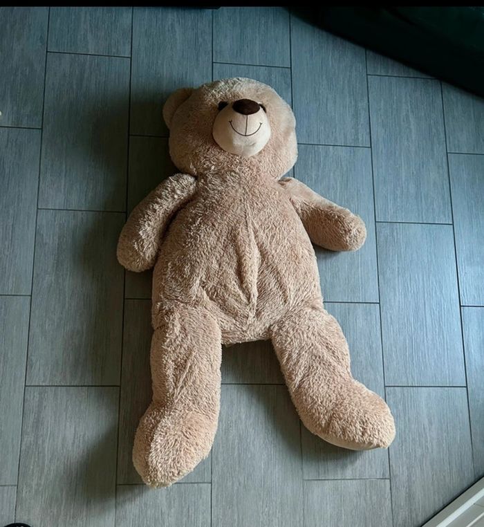 Peluche géante ours - en très bon état - 130 cm - photo numéro 2